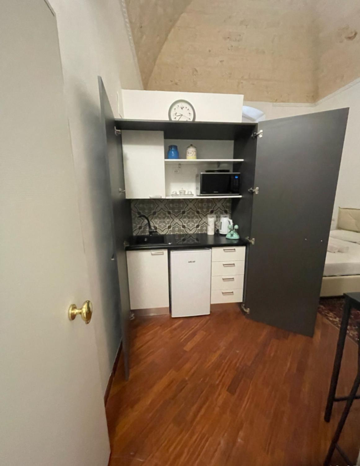 Araba Fenice Apartments - Bari Centro Ngoại thất bức ảnh