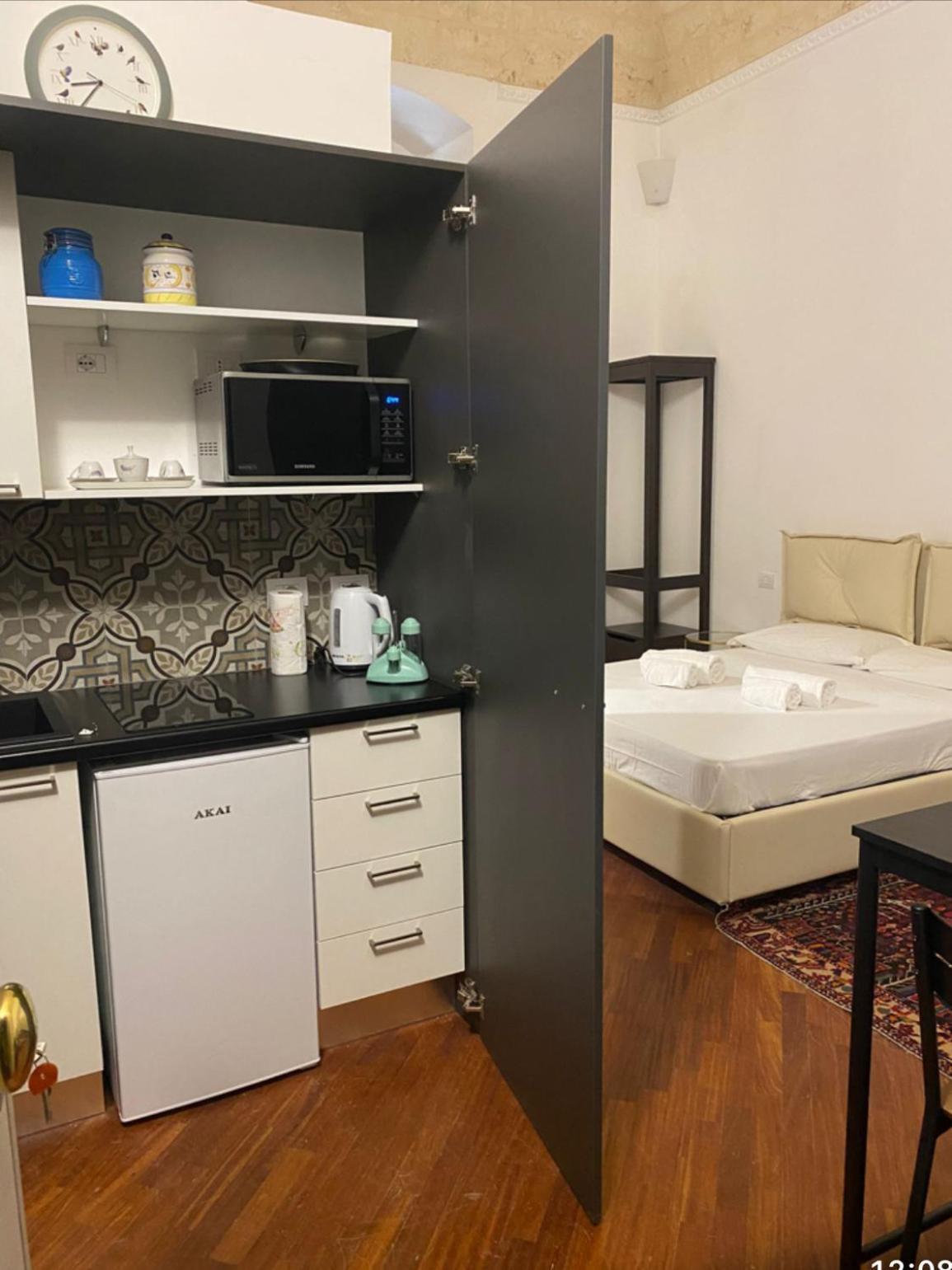 Araba Fenice Apartments - Bari Centro Ngoại thất bức ảnh